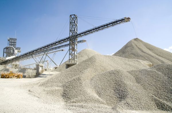 Stone Dust Delivery in Van Nuys