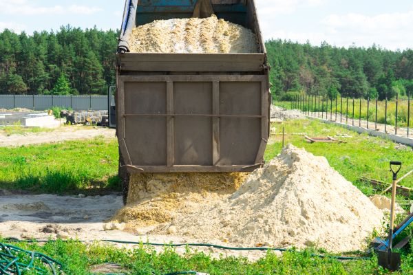 Bulk Sand Delivery in Van Nuys