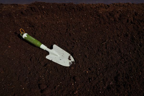 Rich Soil Delivery in Van Nuys