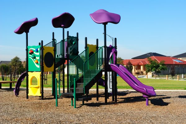 Playground Mulch Removal in Van Nuys